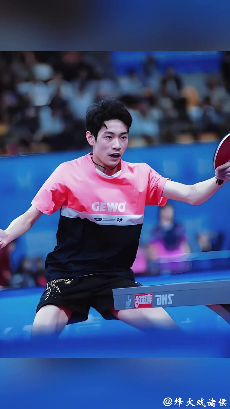 乒乓球亚洲杯:陈俊菘3-2苦战险胜 向鹏3-1逆转 乒乓球亚洲杯:陈俊菘3-2苦战险胜 向鹏3-1逆转