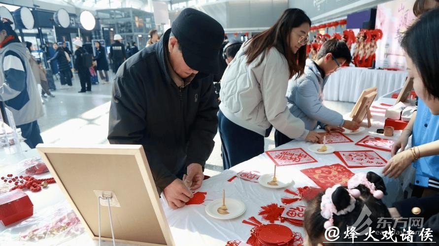 为台胞送“福”!这场活动在虹桥机场暖心启程 为台胞送“福”!这场活动在虹桥机场暖心启程